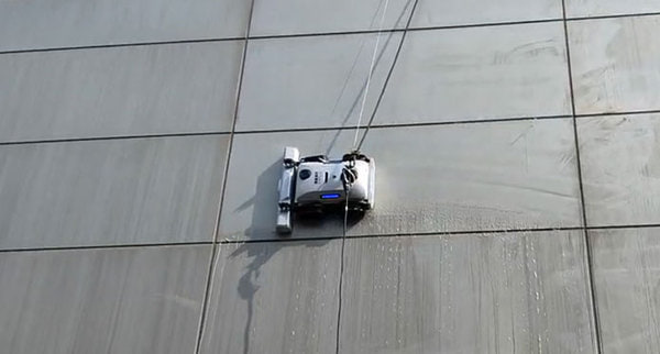J1 SE — Low-altitude facade coverage